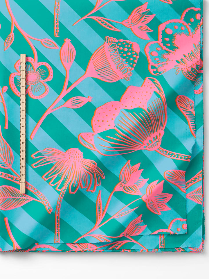 J&amp;J Viskose Big Bouquet helltürkis emerald