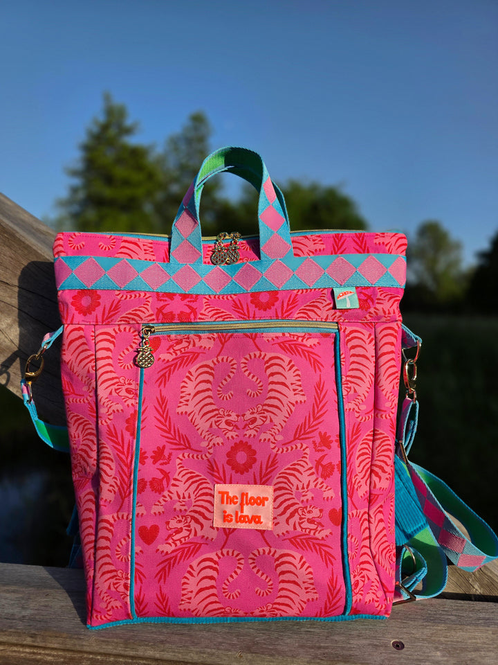 J&amp;J Bio Canvas El Tigre pink