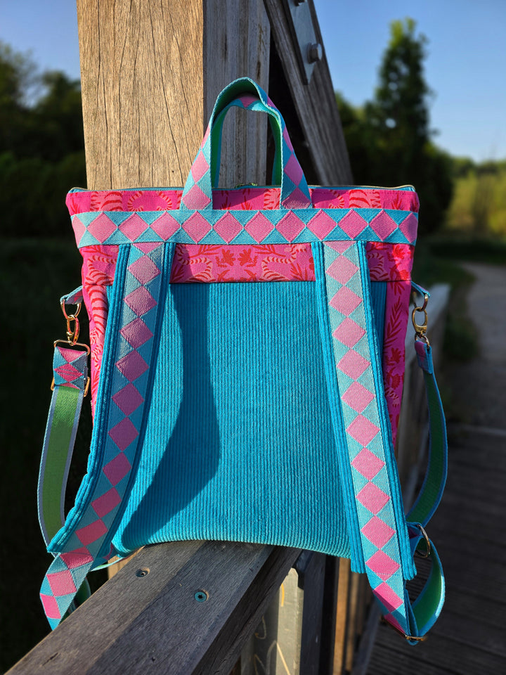 J&amp;J Bio Canvas El Tigre pink