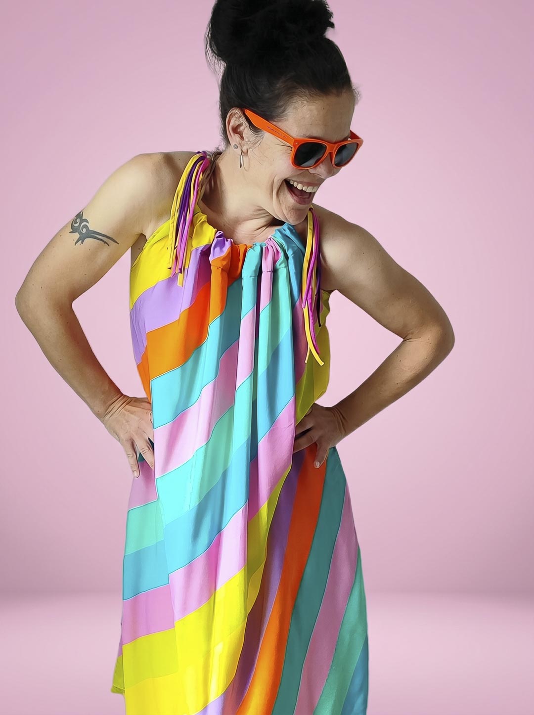 J&amp;J Viskose Rainbow to go tropical heat