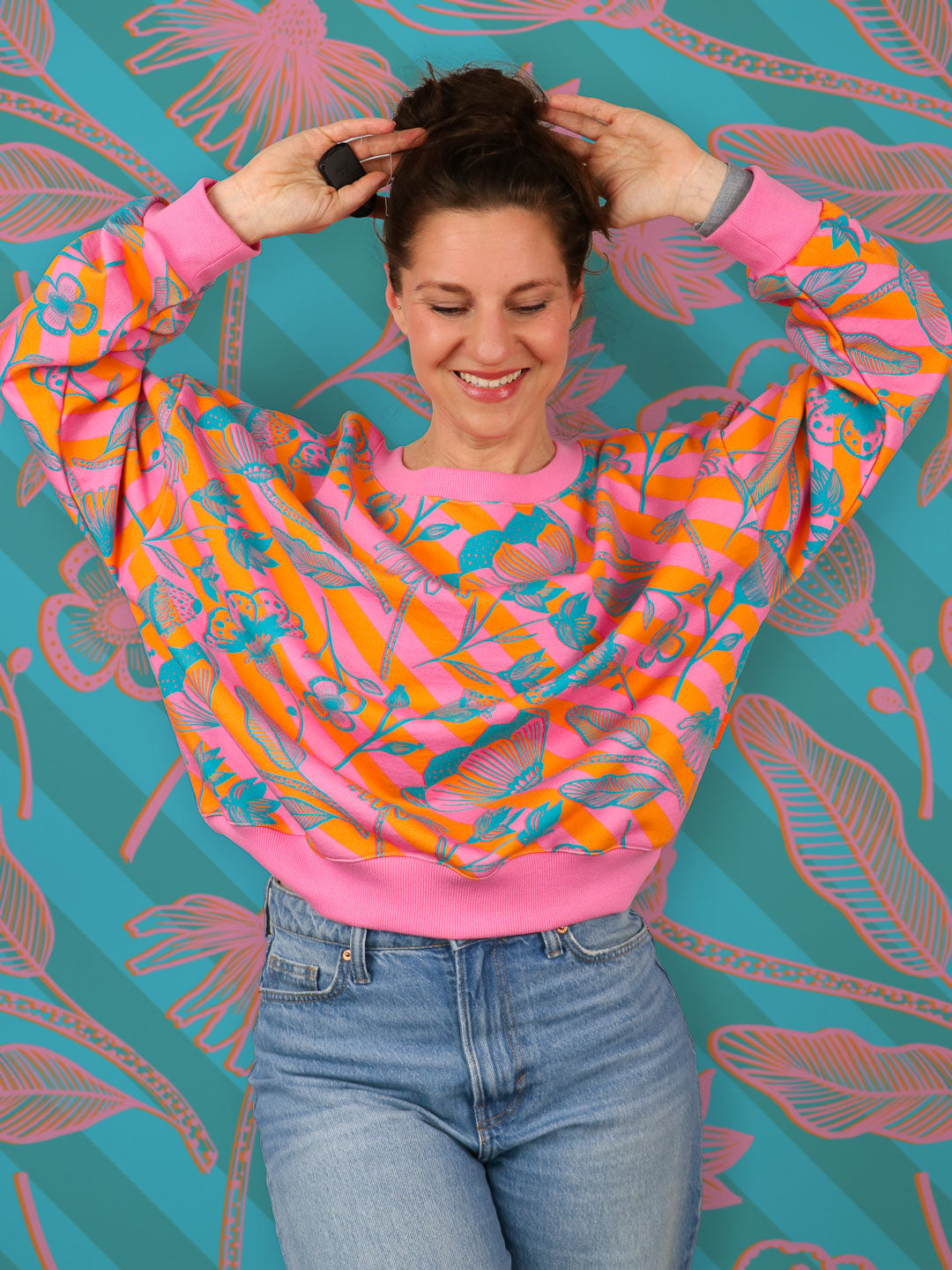 J&amp;J Bio Retrosweat Big Bouquet orange