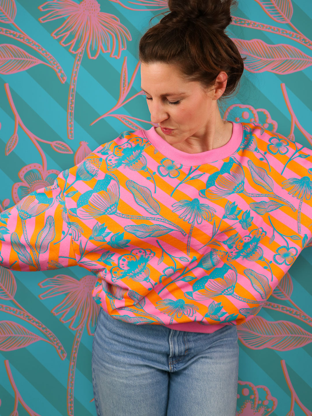 J&amp;J Bio Retrosweat Big Bouquet orange