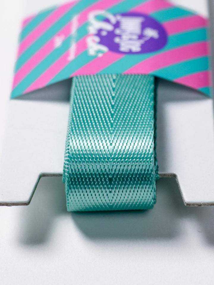 J&amp;J Gurtband Shiny fishbone 25mm aqua