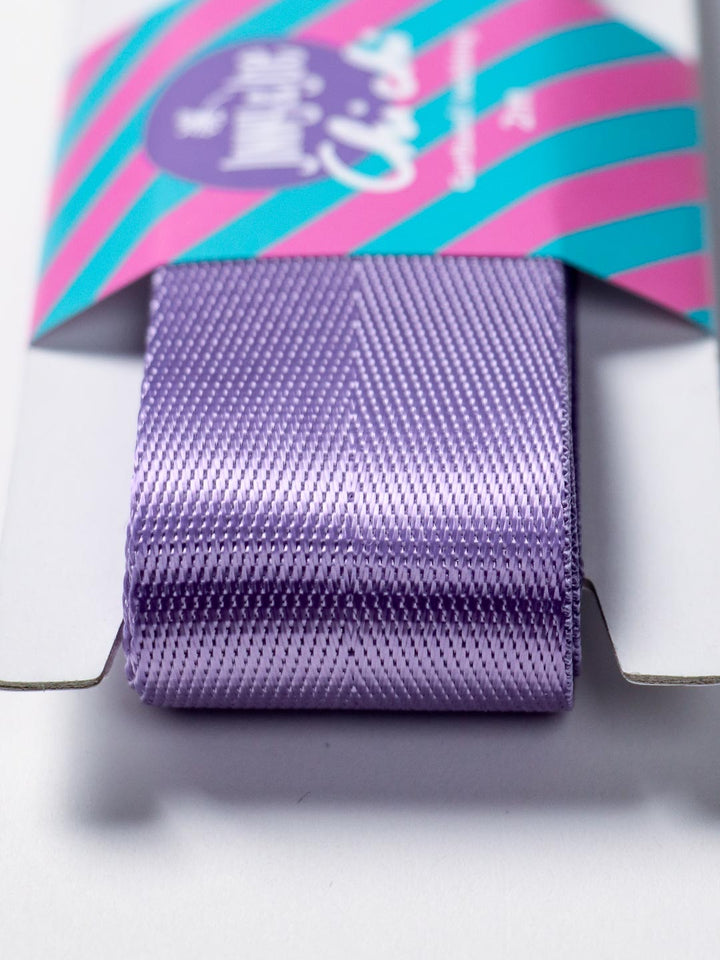 J&amp;J Gurtband Shiny fishbone 38mm lilac