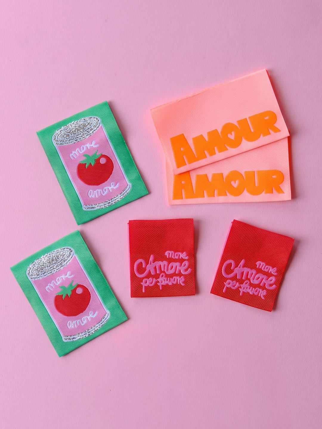 J&amp;J Web-Labelz Amore