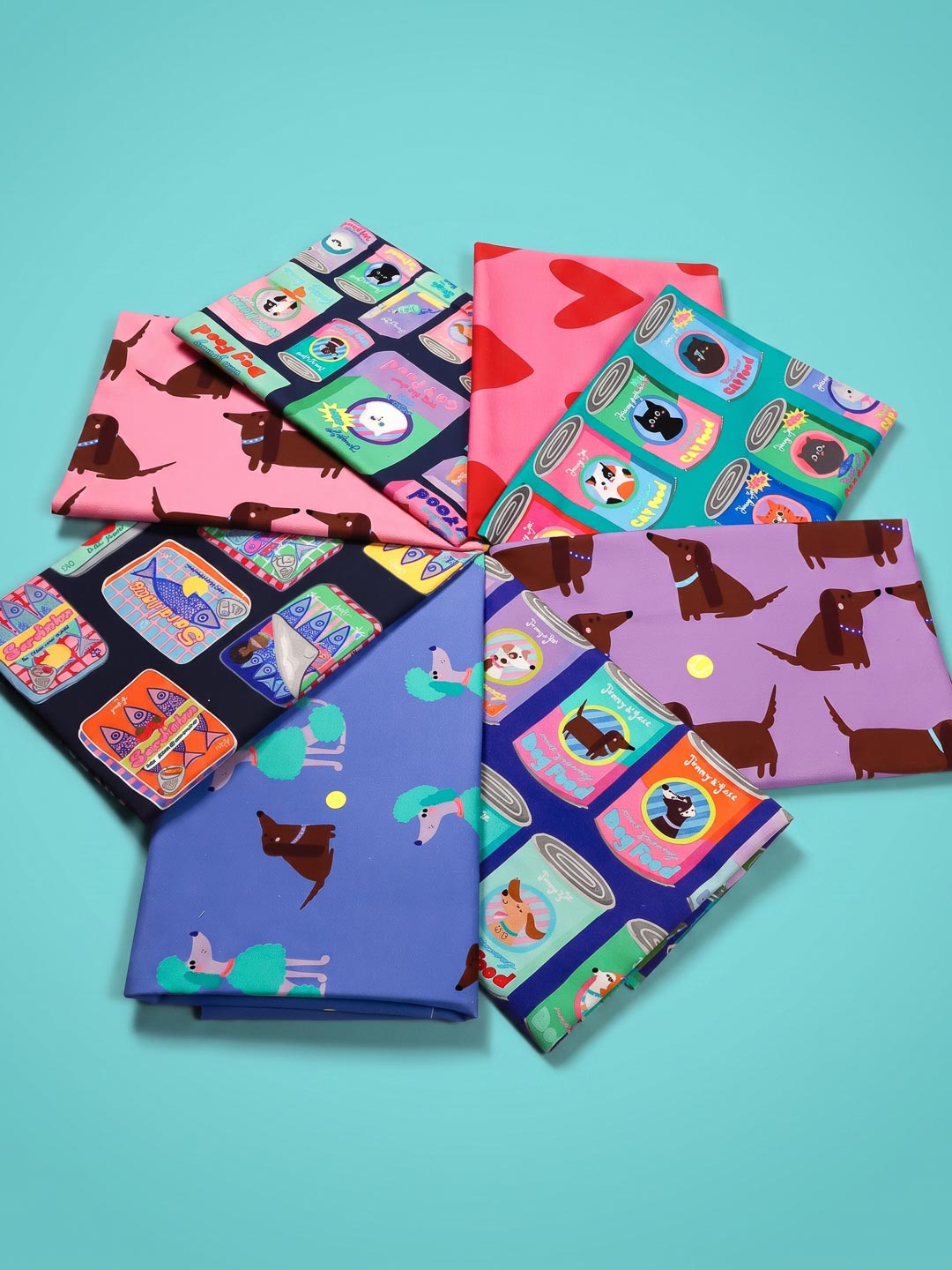 J&J Bio Canvas Fat Quarter Bundle Cats and Dogs