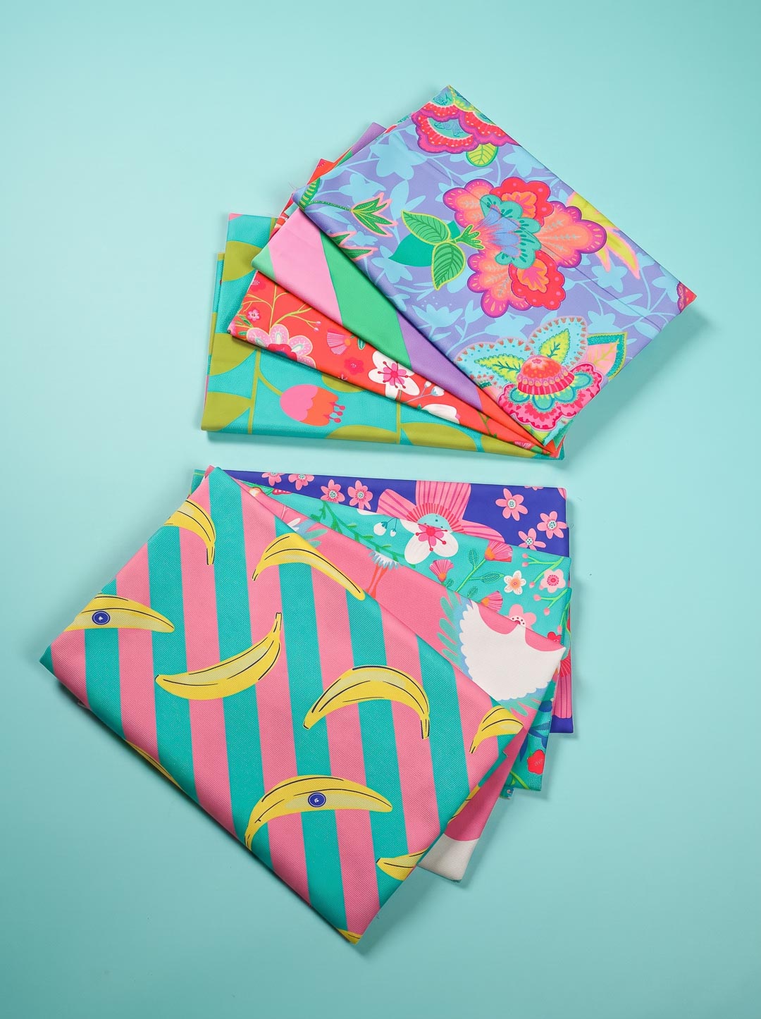 J&amp;J Bio Canvas Fat Quarter Bundle Flowers and Petals