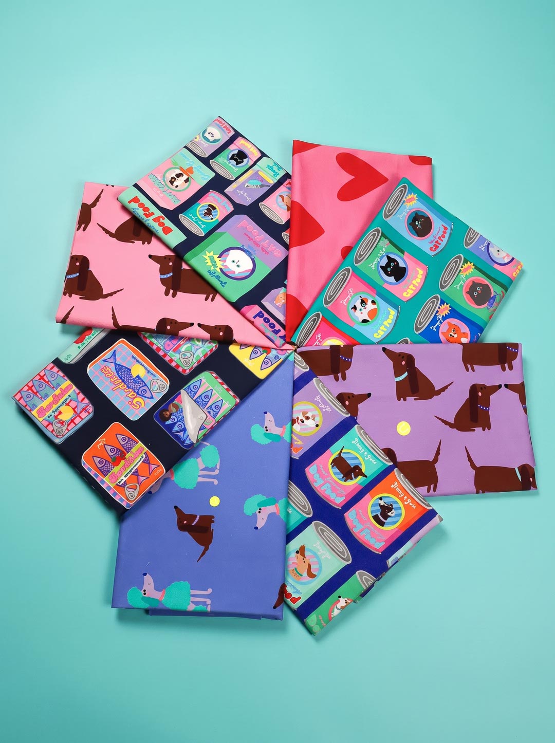 J&amp;J Bio Canvas Fat Quarter Bundle Cats and Dogs