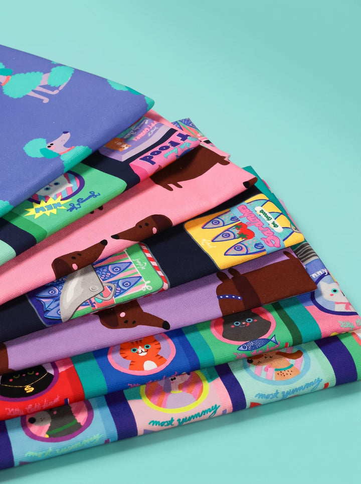 J&amp;J Bio Canvas Fat Quarter Bundle Cats and Dogs