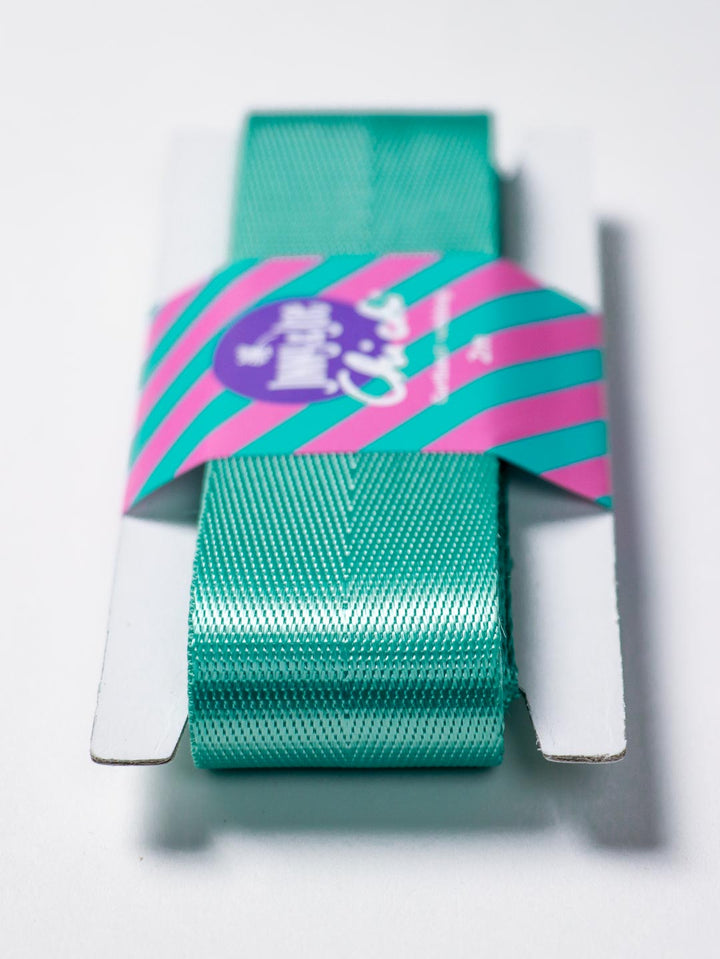 J&amp;J Gurtband Shiny fishbone 38mm aqua