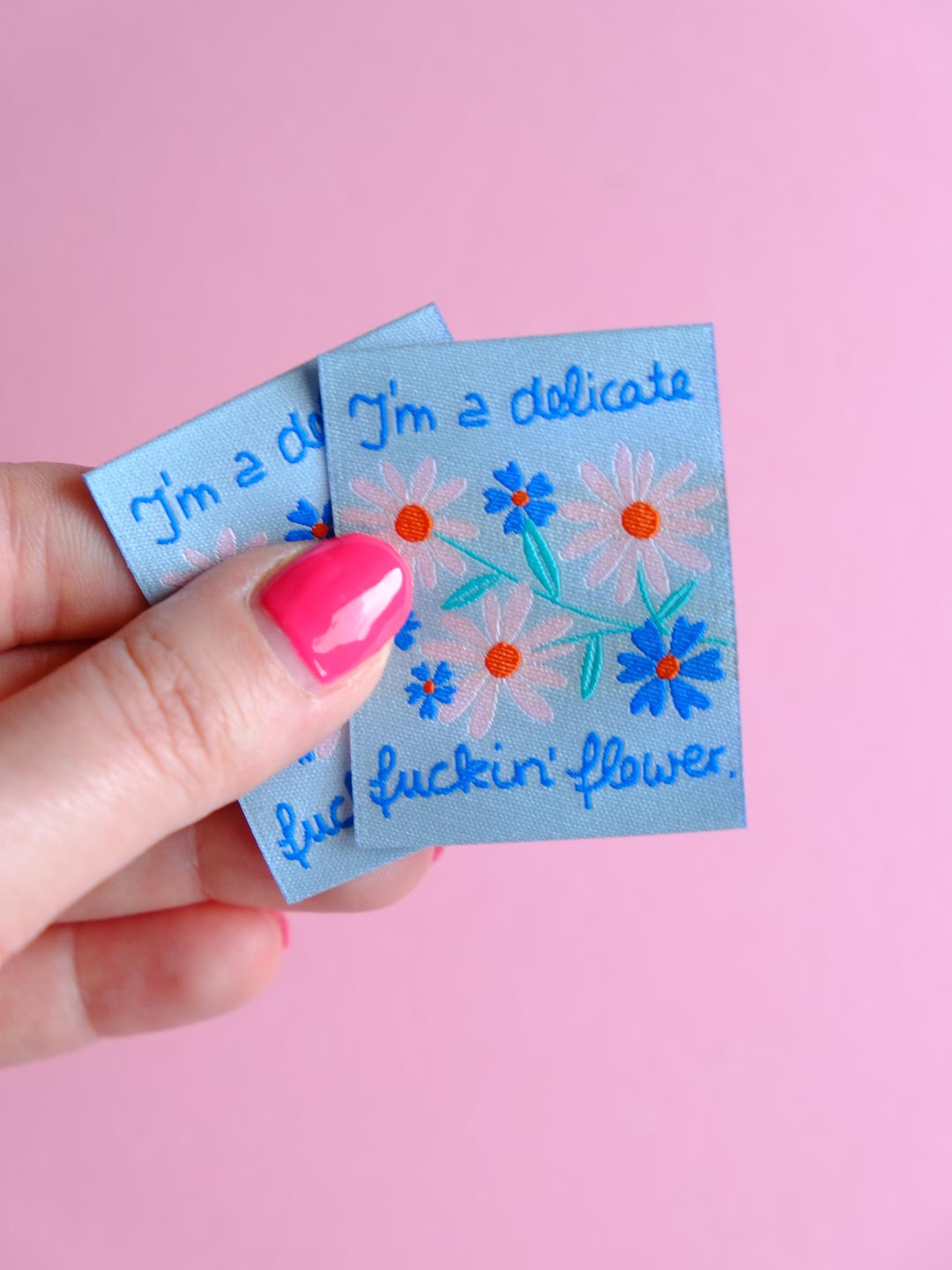 J&amp;J Web-Labelz Delicate Flower