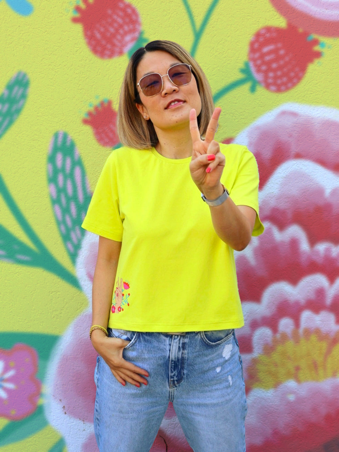J&amp;J Bügelbild Hands Peace