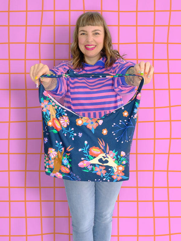J&amp;J Canvas little Sisterhood marine