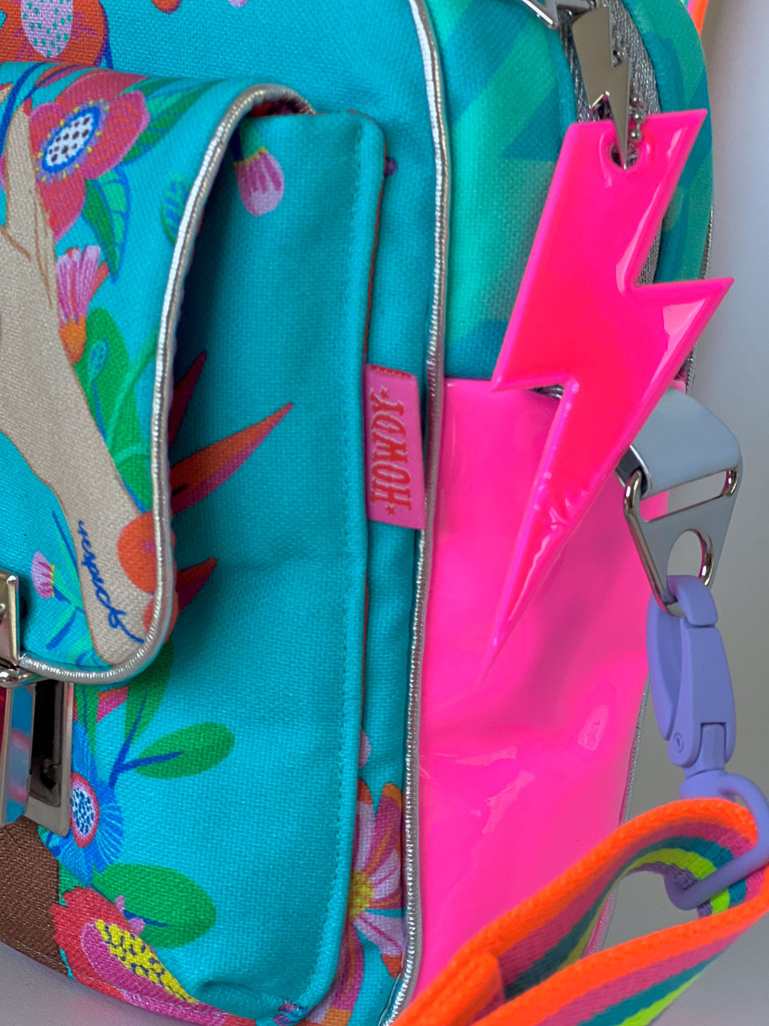J&amp;J Canvas little Sisterhood cyan