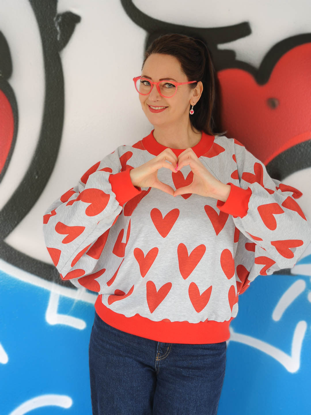 J&amp;J French Terry Bundle Love grau melange rot