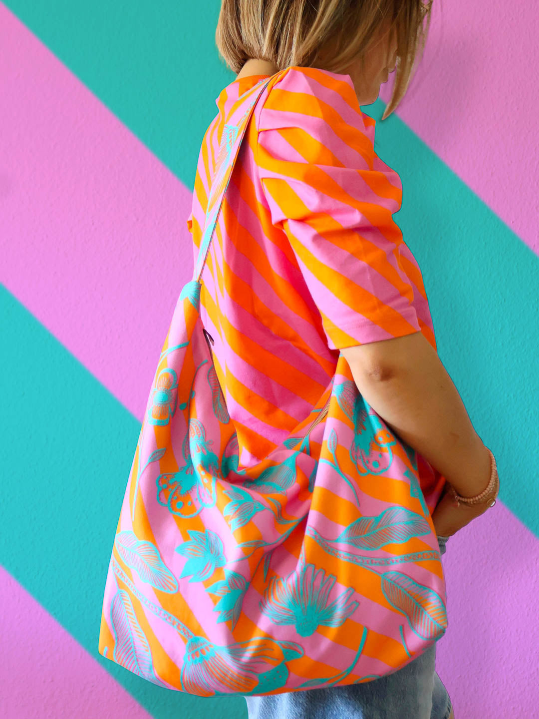 J&J Bio Canvas Big Bouquet orange