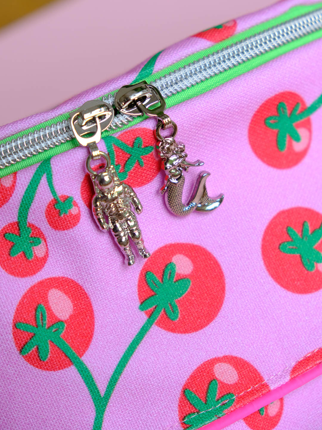 J&amp;J Zipper 