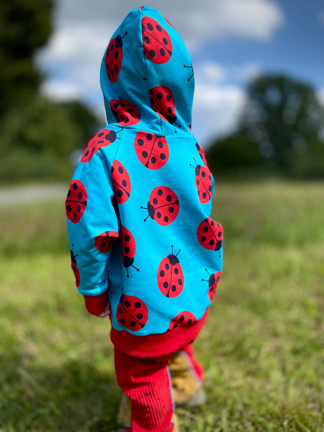 J&amp;J French Terry big Ladybug helltürkis