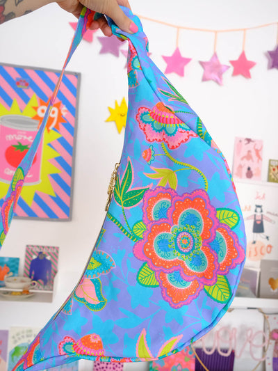 J&J Bio Canvas Fabulous Flowers blueberry