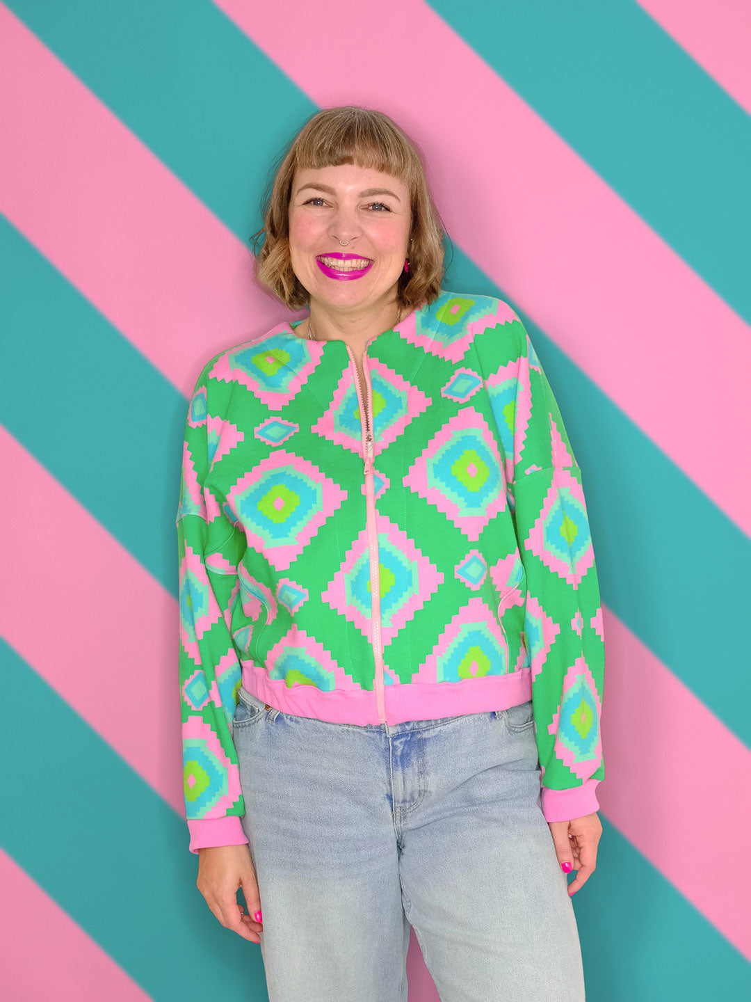 J&J Bio Kuschelsweat Color Nomads hellgrün