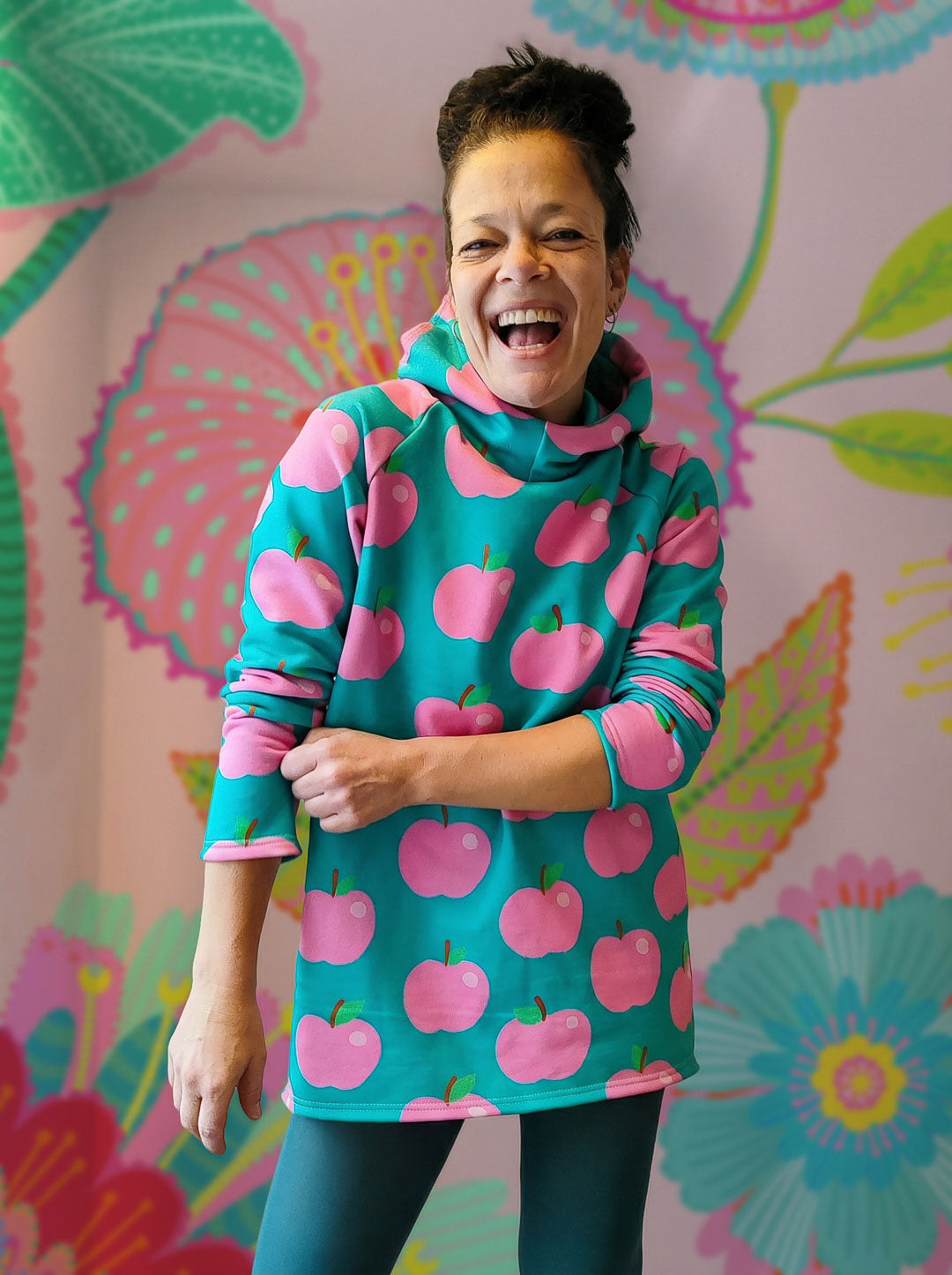 J&amp;J Bio Kuschelsweat Apples emerald rosa