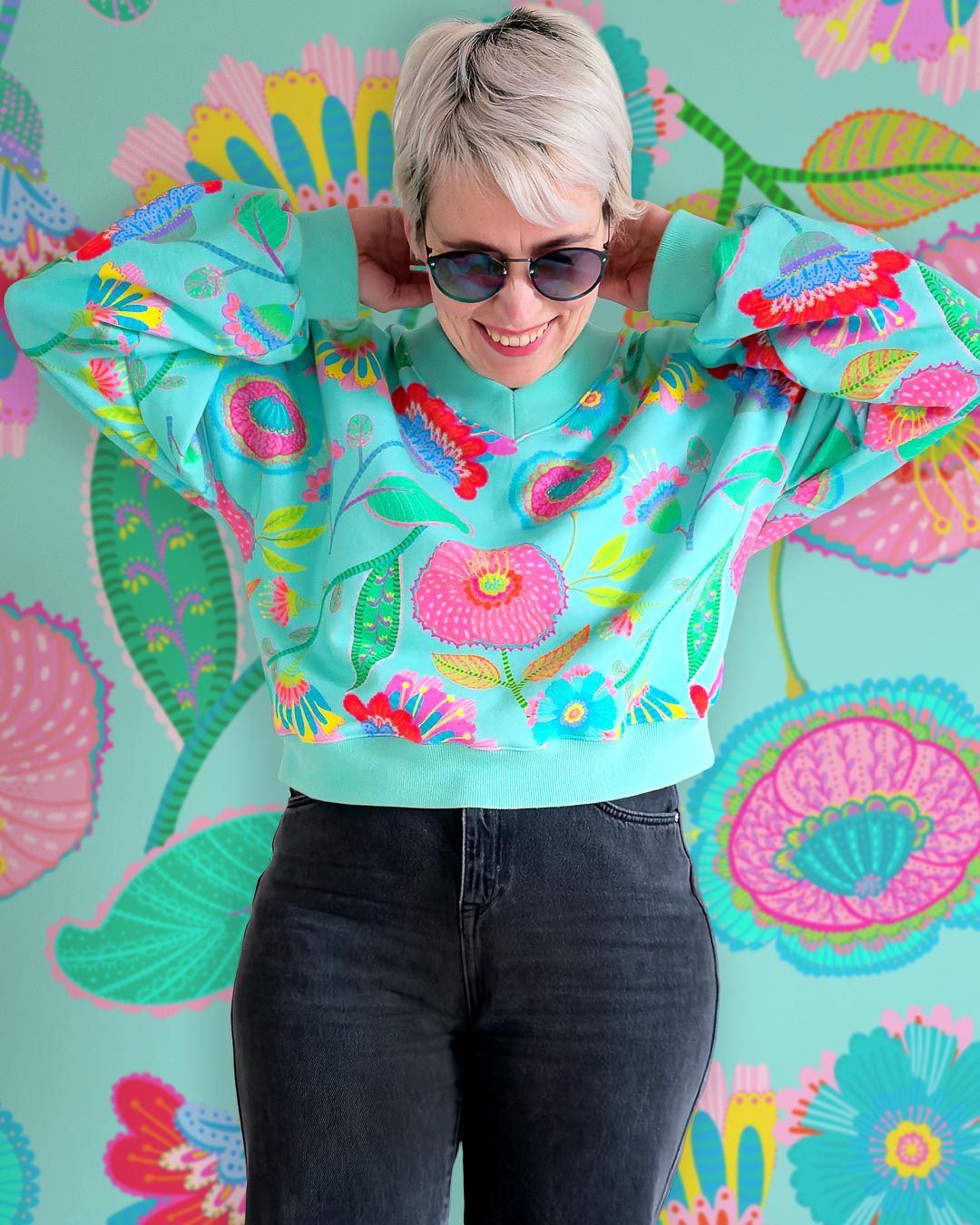 J&amp;J Bio Retrosweat Paradise Petals aqua