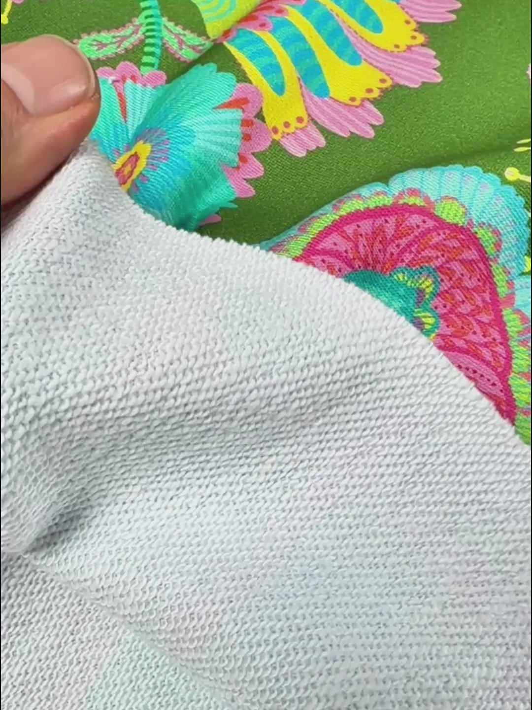 J&amp;J Bio Retrosweat Paradise Petals moss