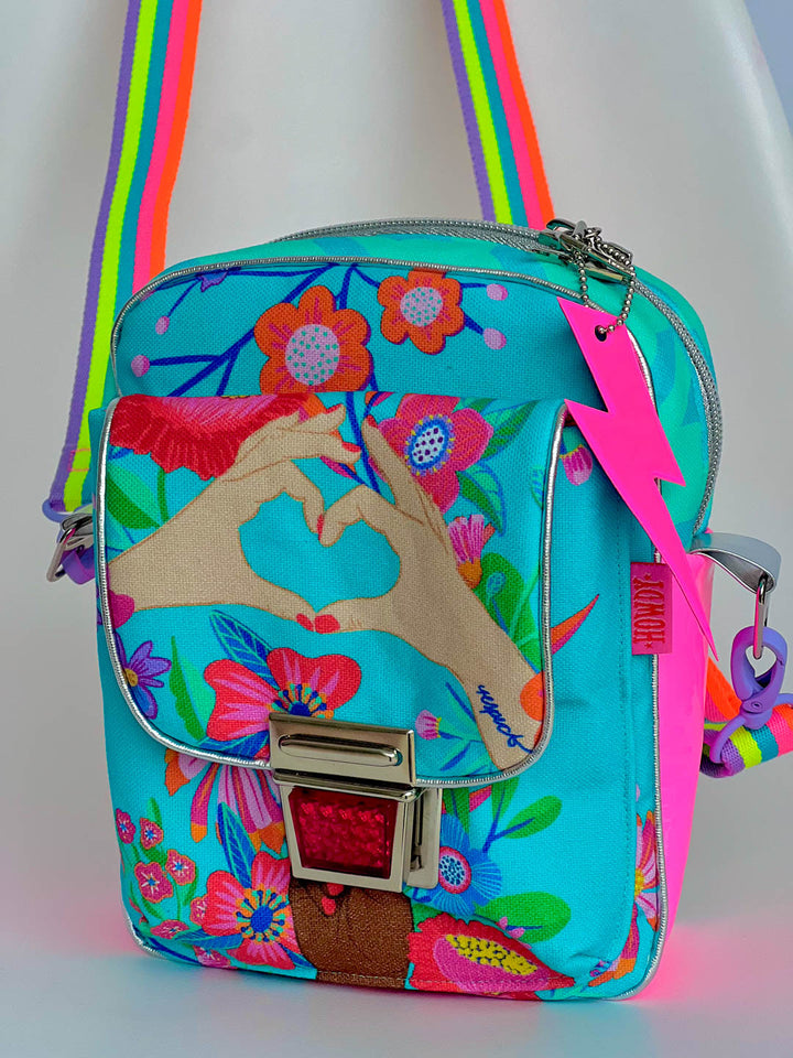 J&amp;J Canvas little Sisterhood cyan