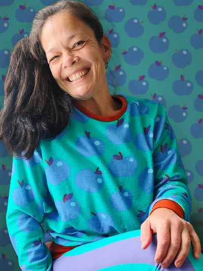 J&J Bio Frottee Wonky Apples blau